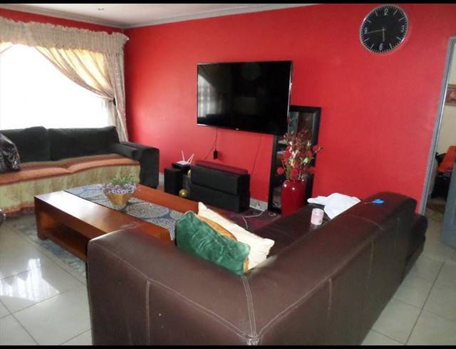 3 BEDROOM HOUSE FOR SALE IN ROODEKOP